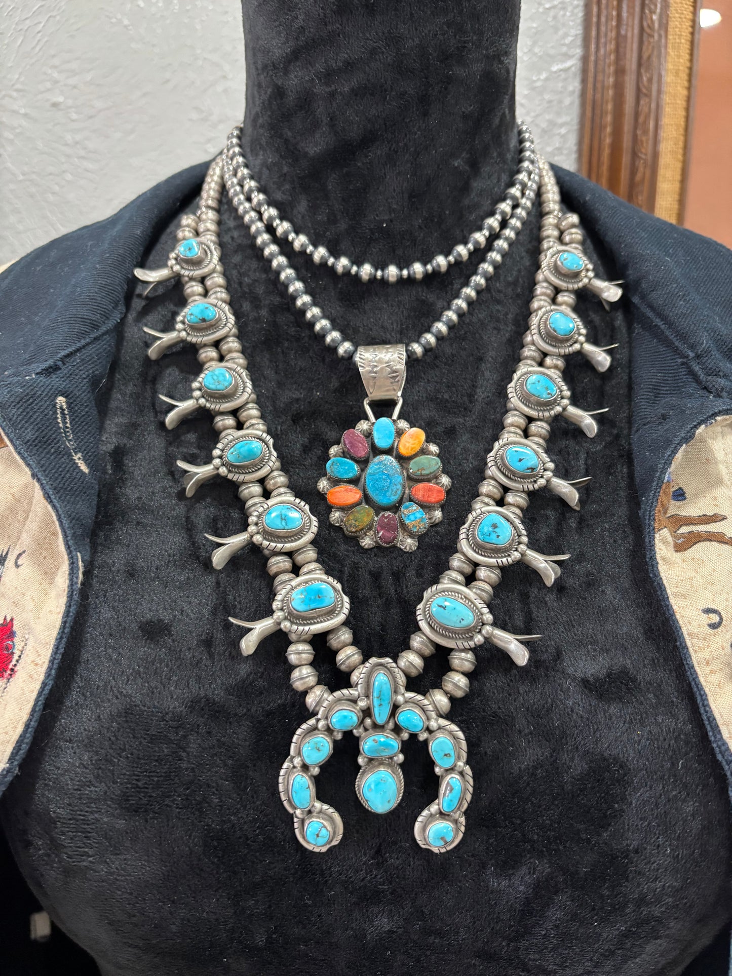 Navajo spiny oyster and turquoise pendant